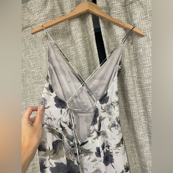 Astr the Label, full length floral print dress in lavender, medium - Picture 4 of 5